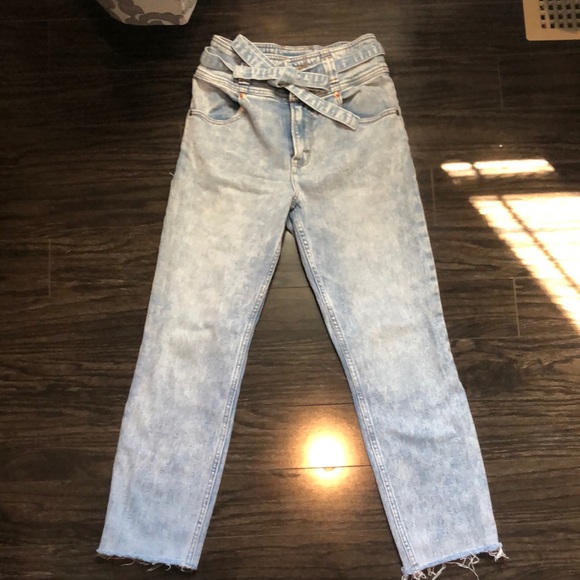 Denim - High rise jeans 2/$40
